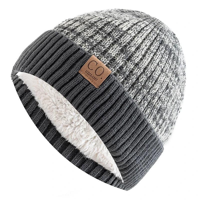 New unisex two-tone winter hats with faux fur lining for men and women.