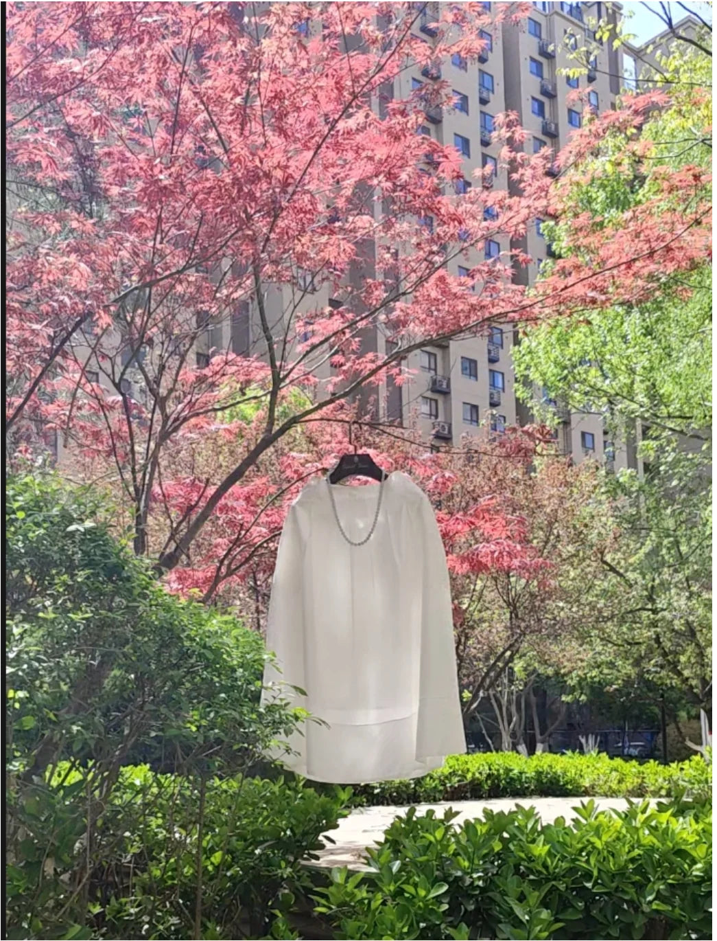 French elegant retro green umbrella skirt, temperament .