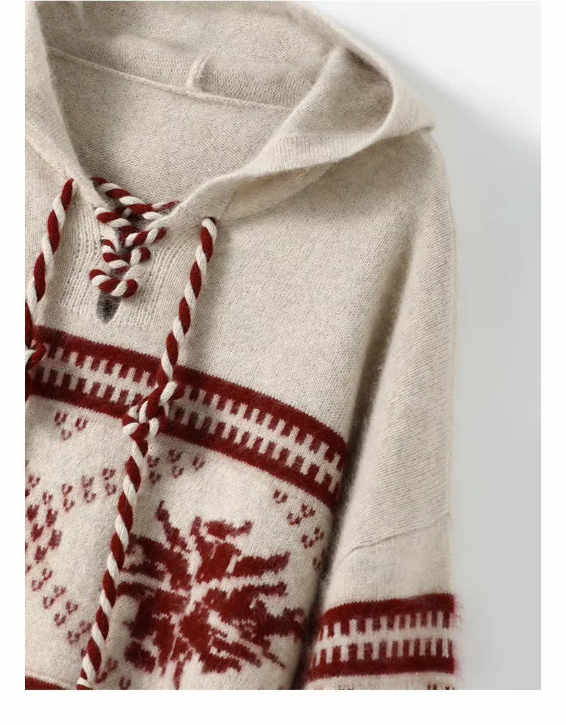 Women's sweater made of 100% wool and cashmere.