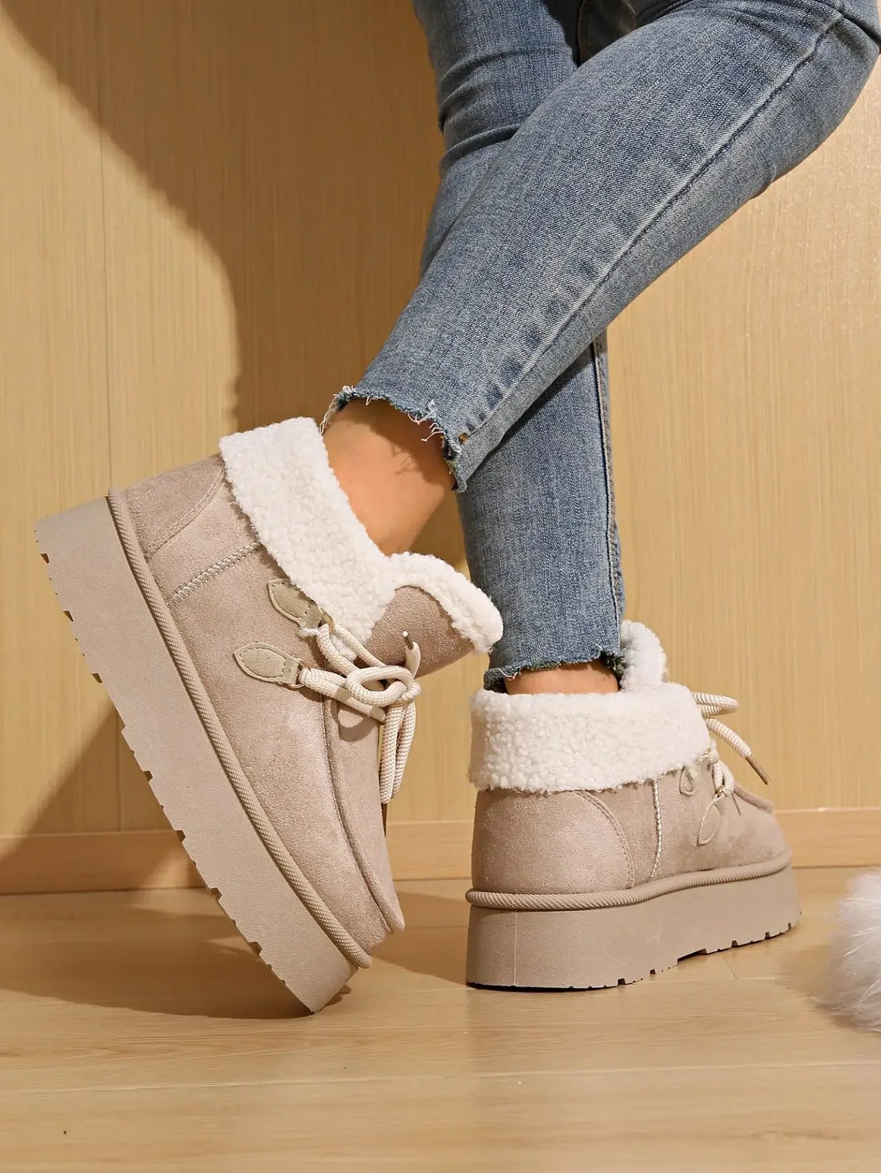 Women's Winter Snow Boots.