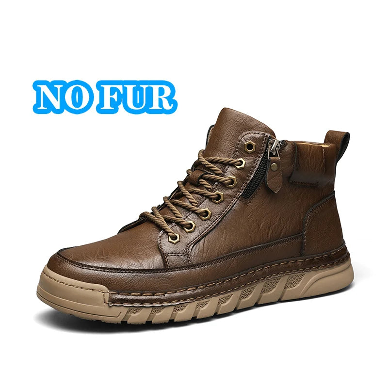 Comfortable men's boots, ideal for hiking and training.
