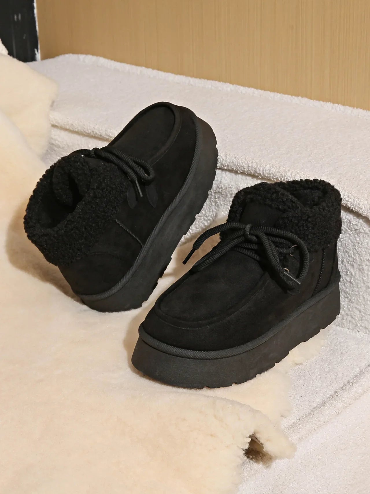 Women's Winter Snow Boots.