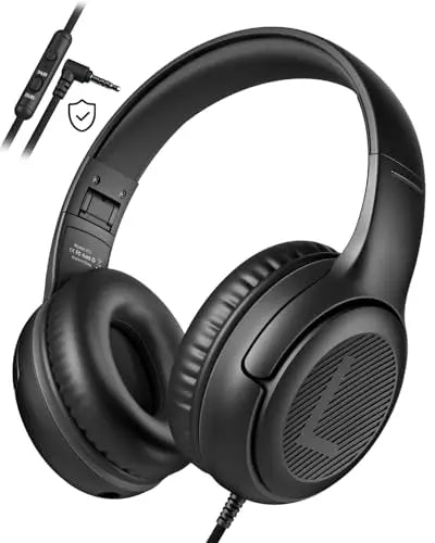3.5mm surround stereo gaming headset with microphone and earcups.