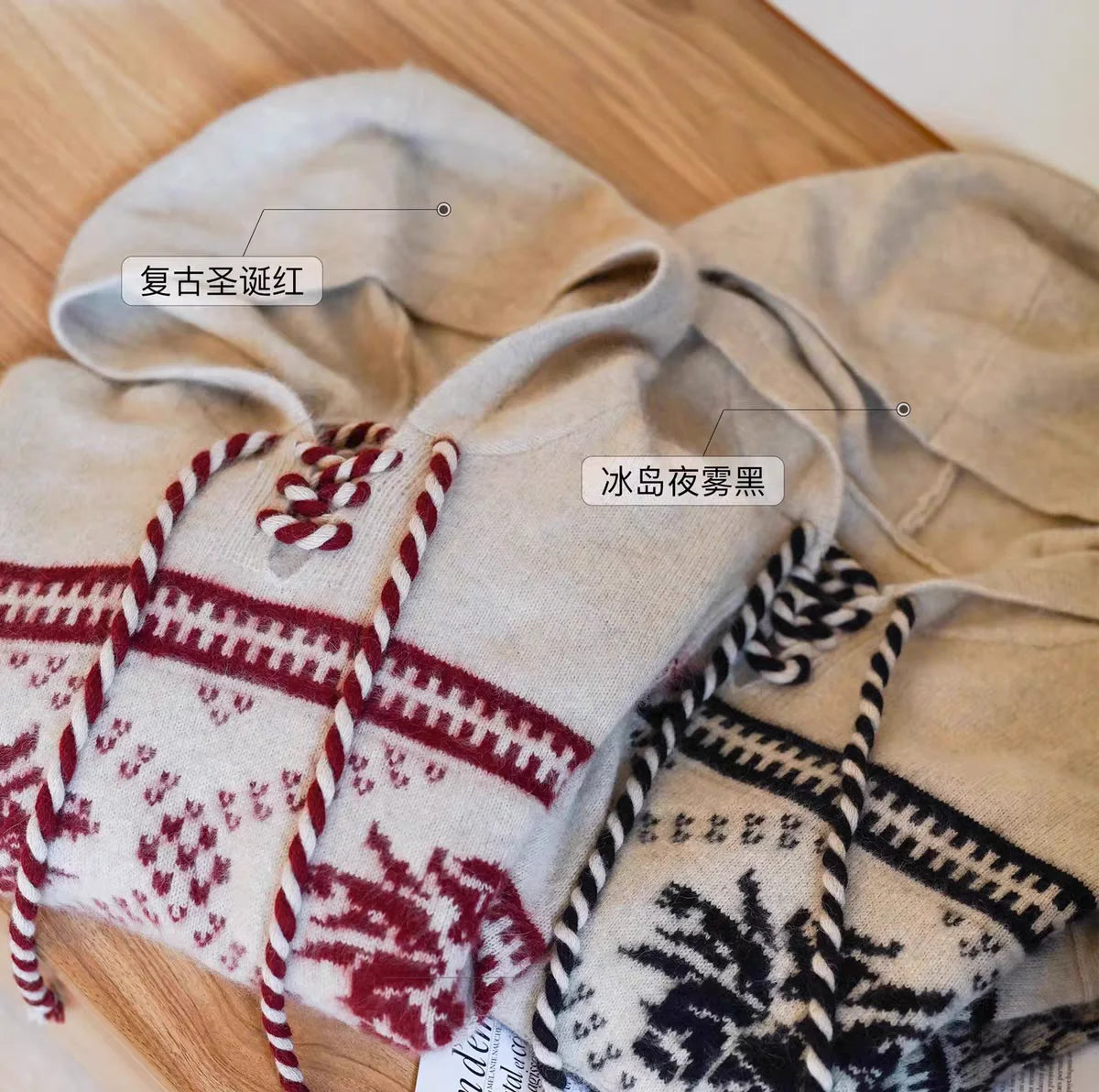 Women's sweater made of 100% wool and cashmere.