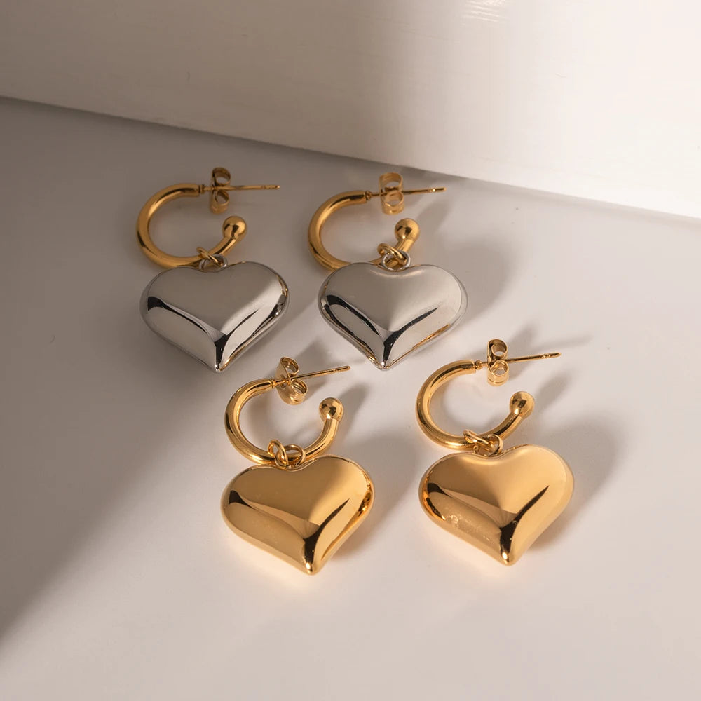 Uworld Heart Shape Pendant Hug Earrings 18k Gold Plated Fashion Texture Waterproof Stainless Steel Fashion Charm Jewelry 귀걸이