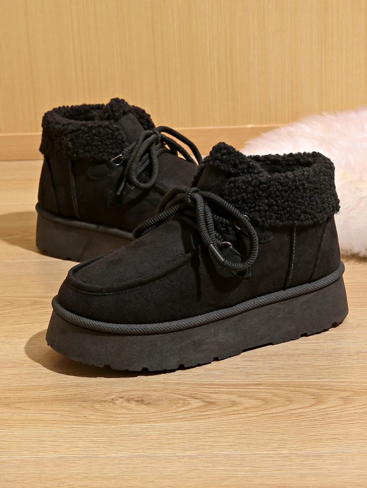 Women's Winter Snow Boots.