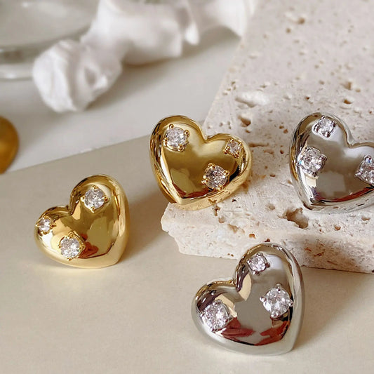 European and American style retro zircon peach shaped earrings, fashionable and versatile three-dimensional metal heart earrings
