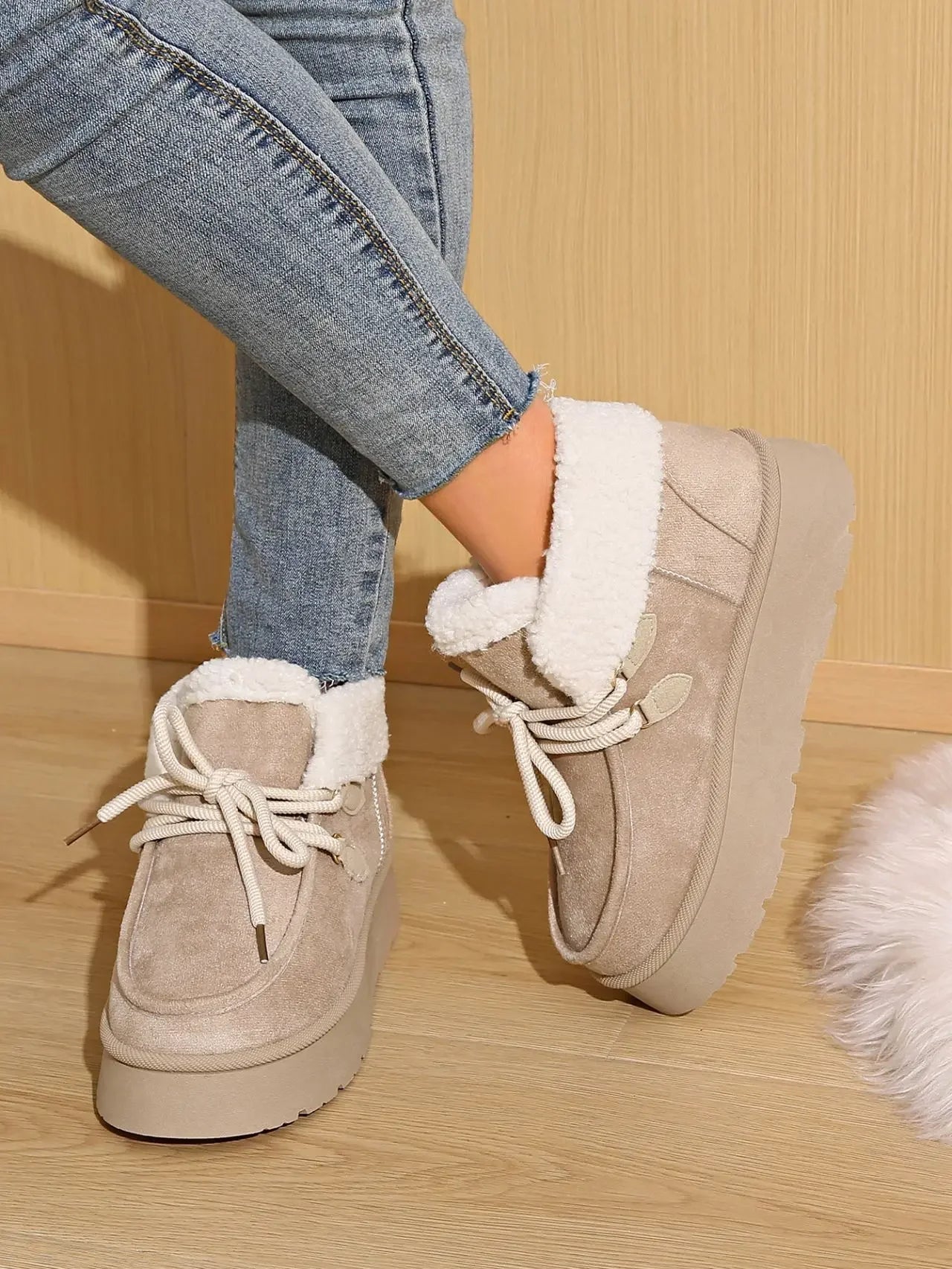 Women's Winter Snow Boots.