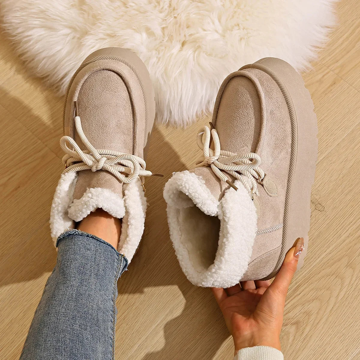 Women's Winter Snow Boots.