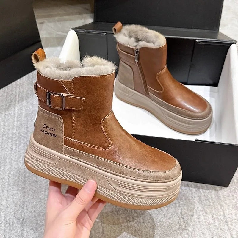 Women's winter snow boots, comfortable cotton, warm and perfect for slipping.