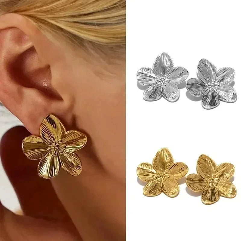Fashion Temperament Metal Flower Exaggerated Earrings Retro Elegant Party Vacation Plant Personalized Jewelry Accessories