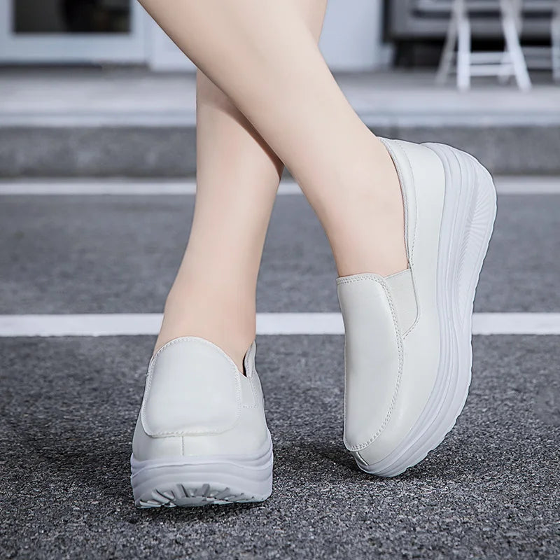 Women's Shoes Spring Genuine Leather Soft Outsole Work Shoes.