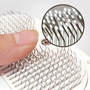 Steam brush for cats with self-cleaning function and steam jet that removes loose hair.